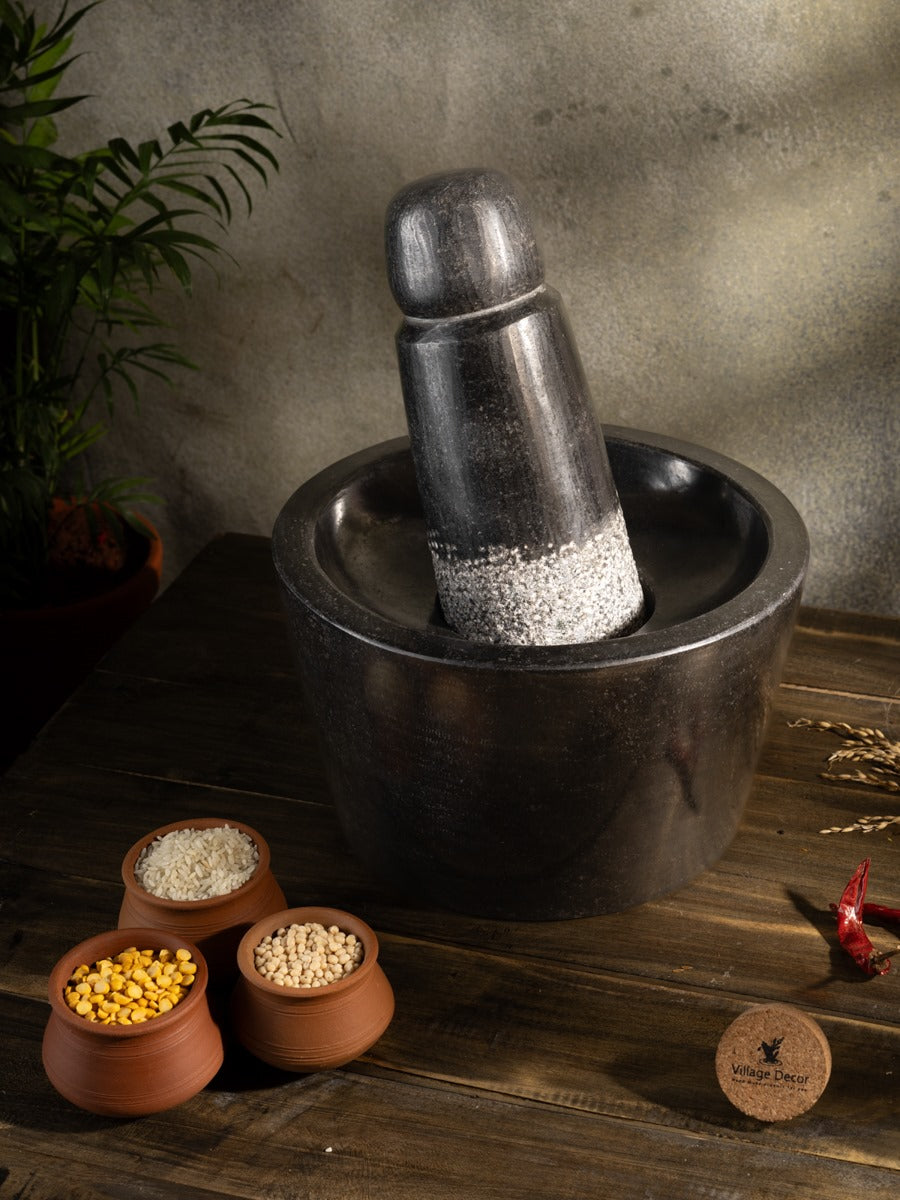 Black Stone Polished Attukal | Rubbu Rolu | Mortar & Pestle for home and kitchen, 100% Traditional and Flavourful cooking, (B * H - 10 * 6 Inch)